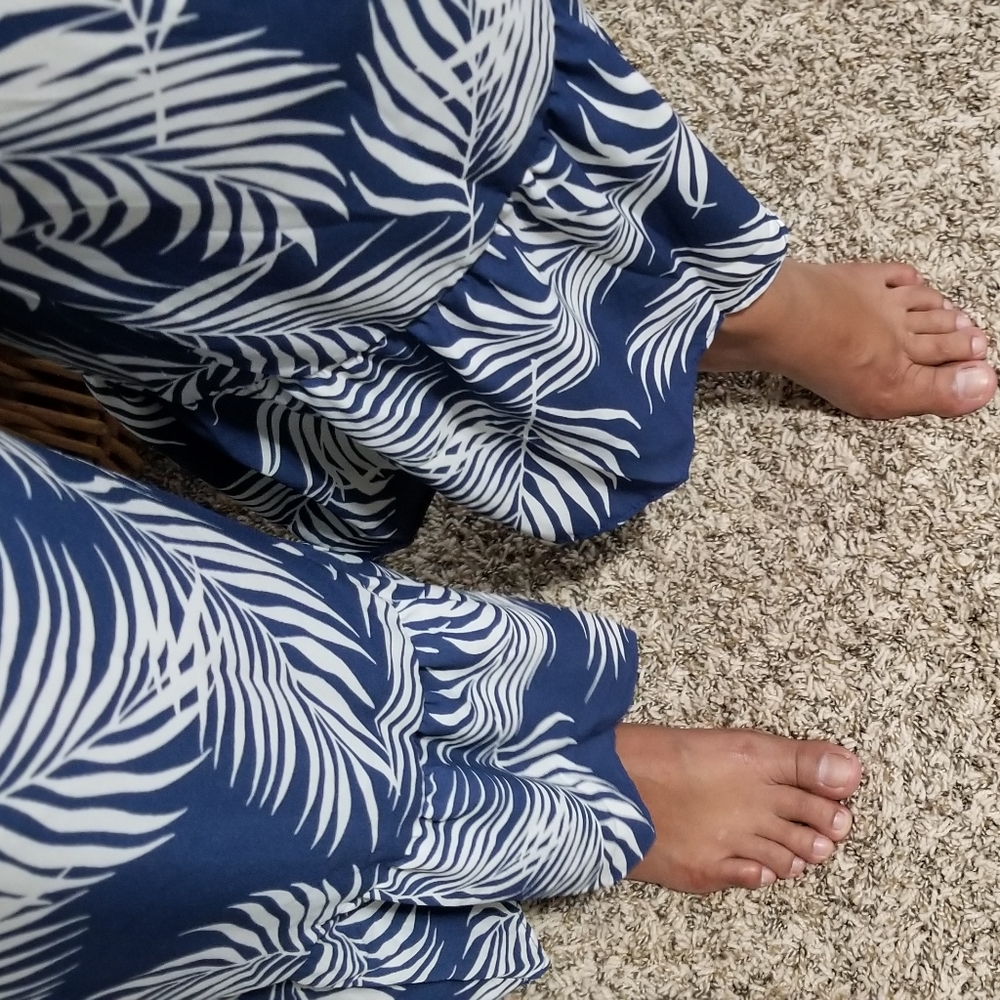PALMTRESS BLUE PRINT TIE BACK JUMPSUIT - Picture 12 of 12